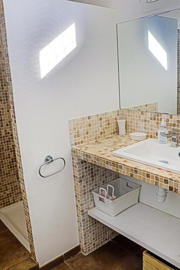 Indigo Appartement Cassis Buitenkant foto